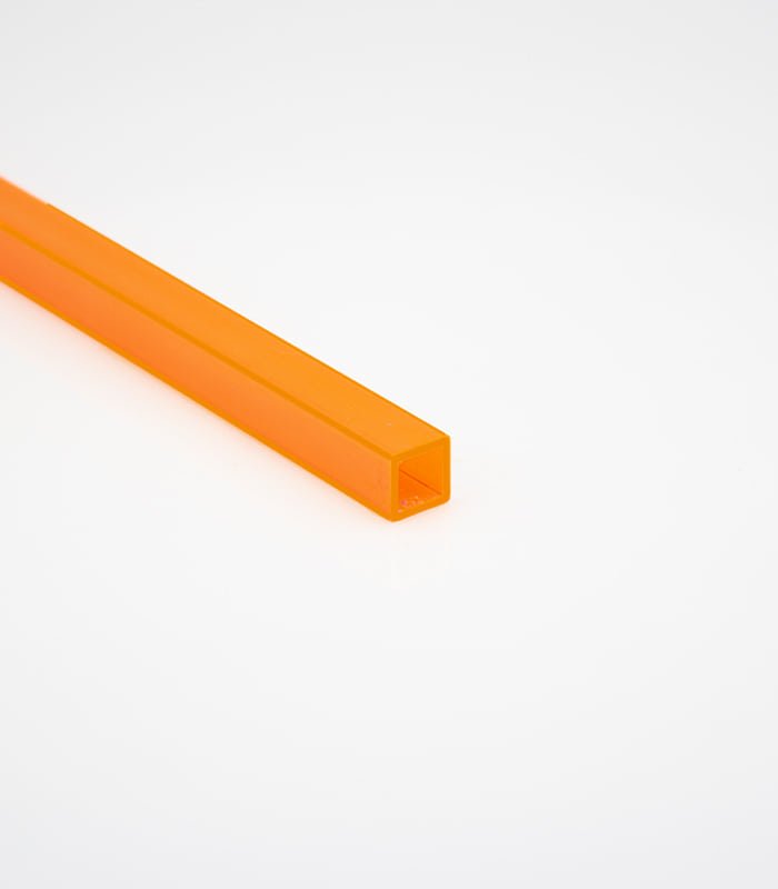 Tube polycarbonate extrudé orange fluo transparent brillant 10x10mm - 4m